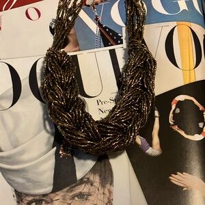 Pretty beaded Vintage necklace.